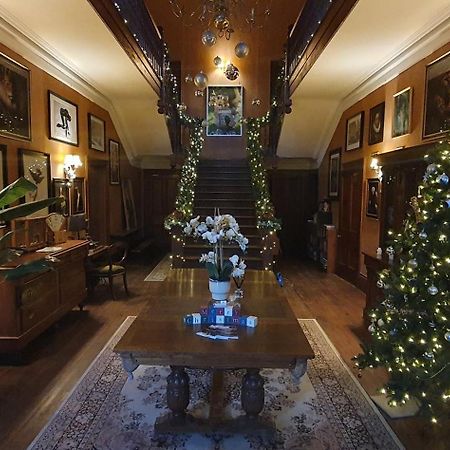 Large Mach Apartment At Pen Y Coed Hall Dolgellau Buitenkant foto